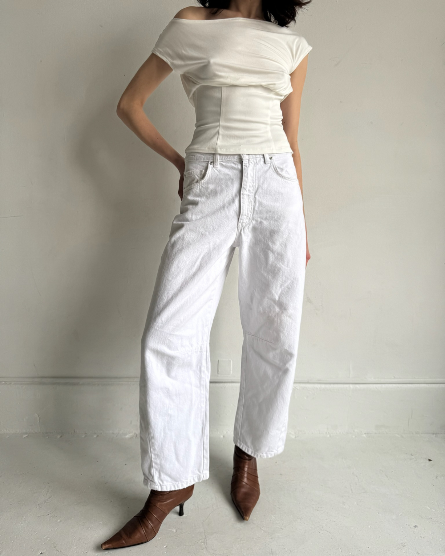 Dahlia Boatneck White