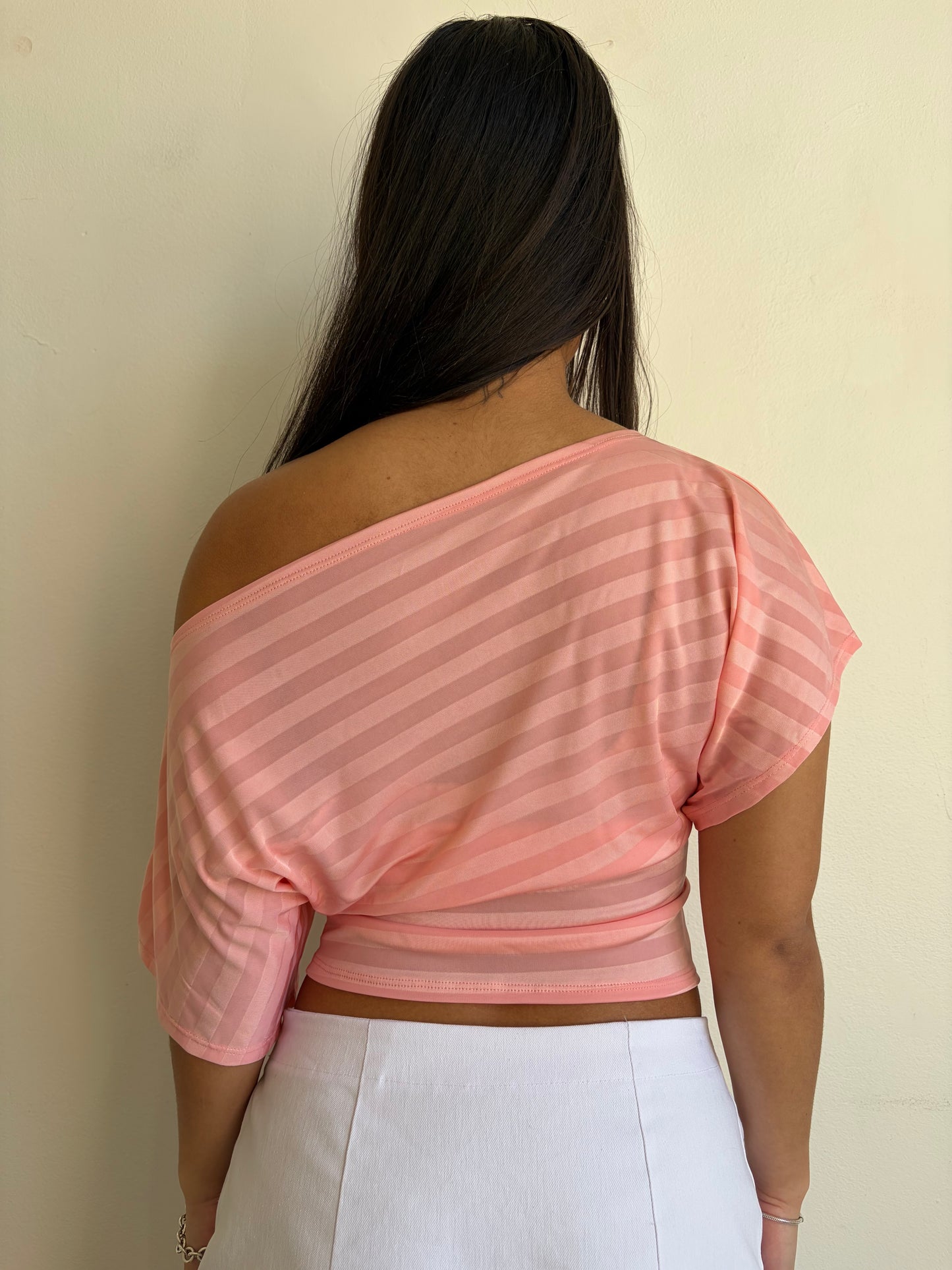 Billow Top Carnation